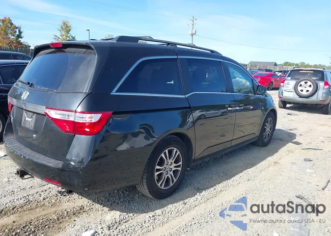 5FNRL5H62DB068375: 37782679