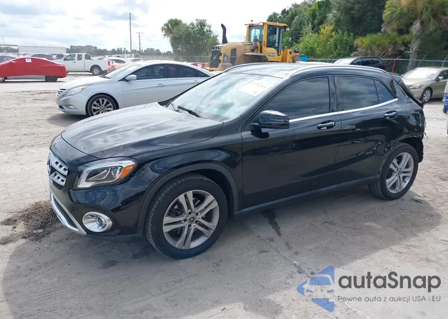 WDCTG4EB2LU021787: 37782891