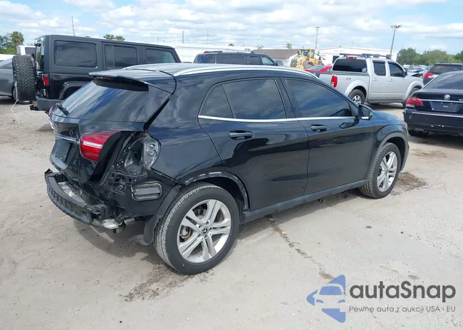 WDCTG4EB2LU021787: 37782891