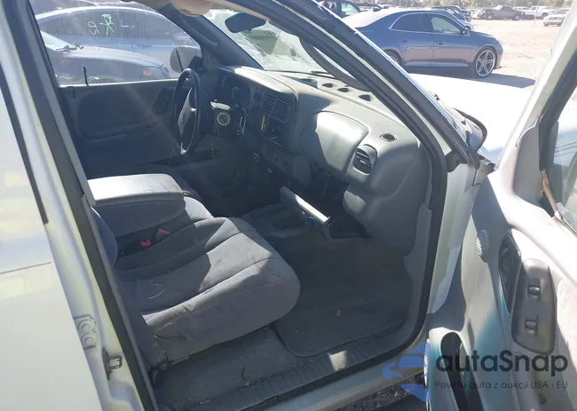 1B7GL2AN6YS679879: 37794003