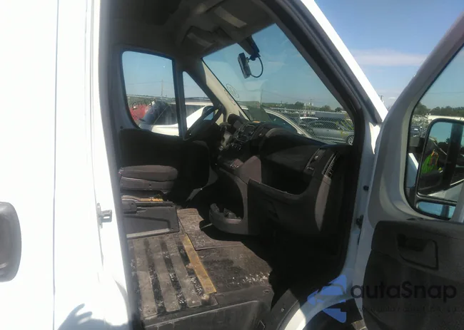 3C6TRVCG2FE503156: 37797112