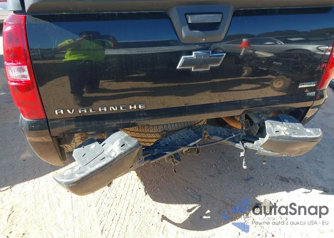 3GNMCEE03BG277617: 37798419