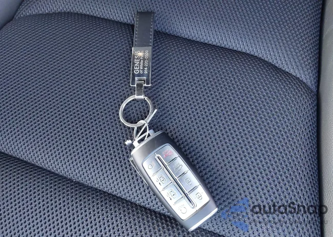 KMUMADTB5PU139818: 37802473