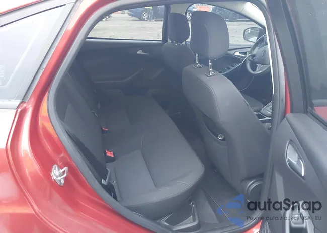 1FADP3FE2JL290961: 37807985