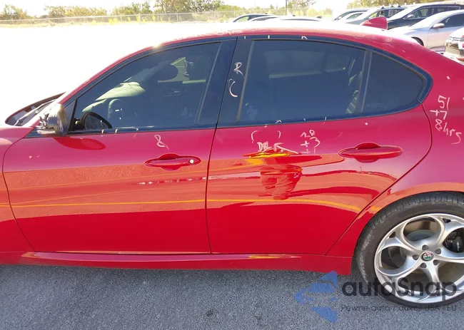 ZARFAMBN2K7601269: 37809103