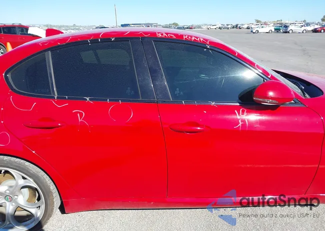 ZARFAMBN2K7601269: 37809103