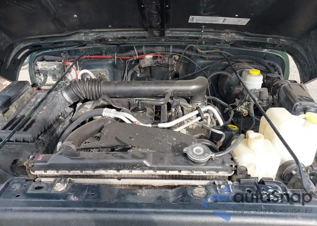 1J4FA59S3YP740440: 37812199