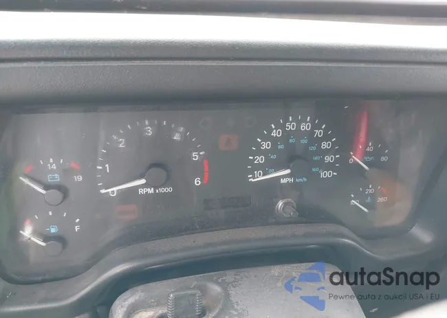 1J4FA59S3YP740440: 37812199