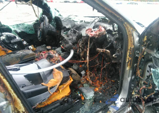 1C4RDJDG4MC631959: 37814081