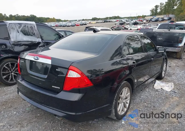 3FAHP0JG7CR235340: 37819044