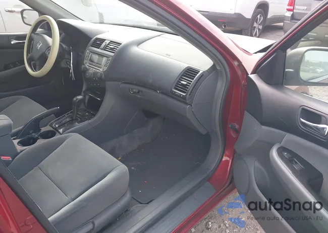 1HGCM56357A203200: 37823170