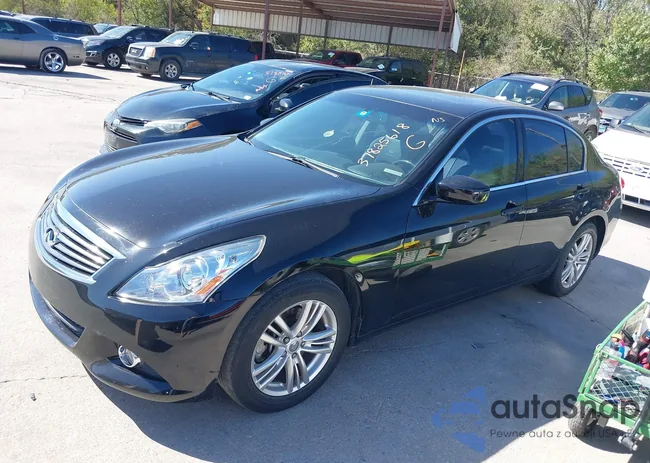 JN1DV6APXCM810981: 37825618