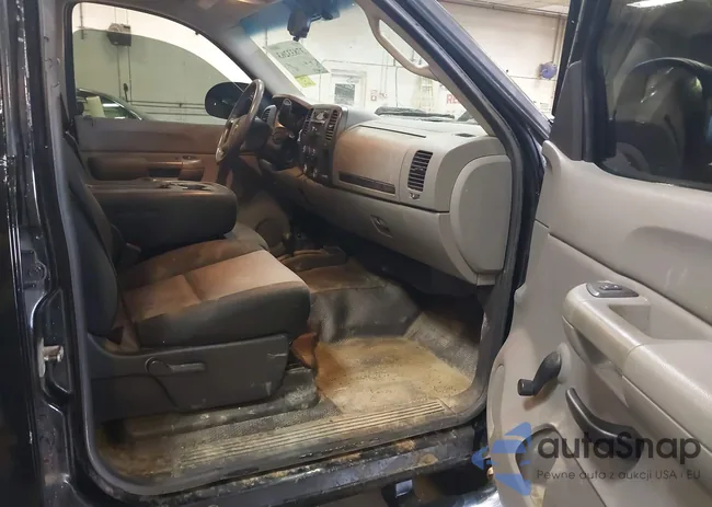 1GCHK23K48F223561: 37833263