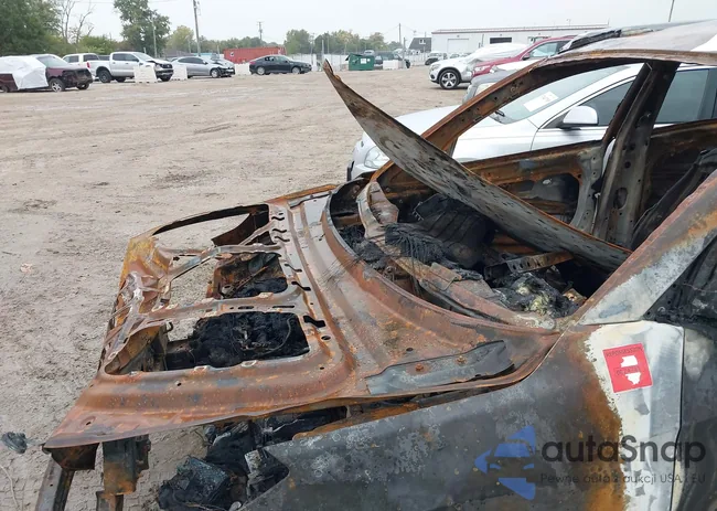 KM8J3CA49JU683787: 37836922