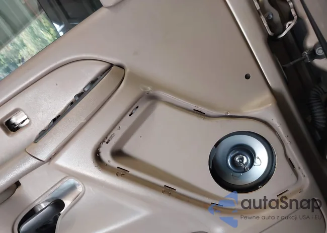 1GNEC13ZX6J138197: 37836647