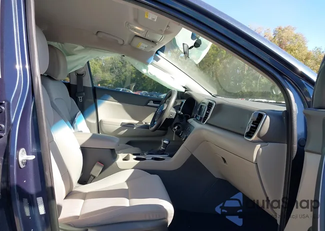 KNDPMCAC2H7201219: 37840859