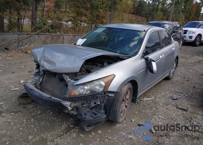 1HGCP2F65BA038936: 37842741