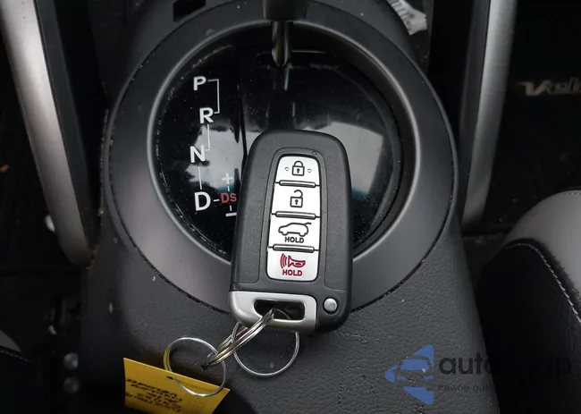 KMHTC6AE5GU288968: 37842755