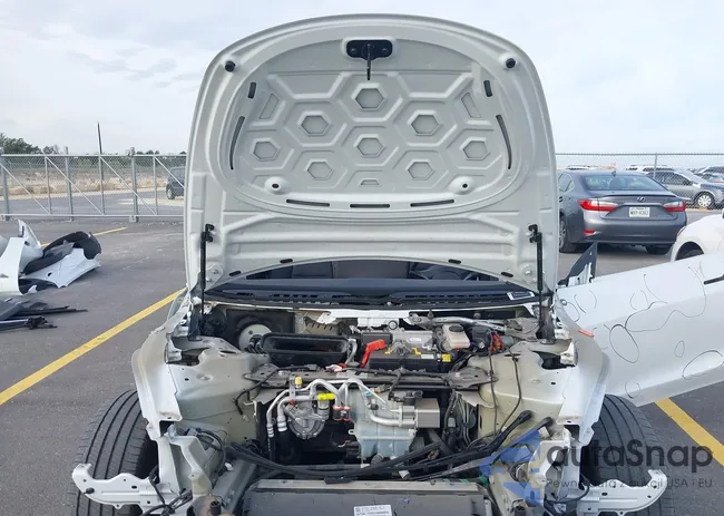 5YJ3E1EA7LF706913: 37859072