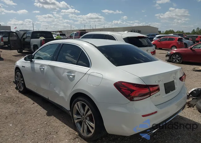 WDD3G4EB7KW023159: 37860448