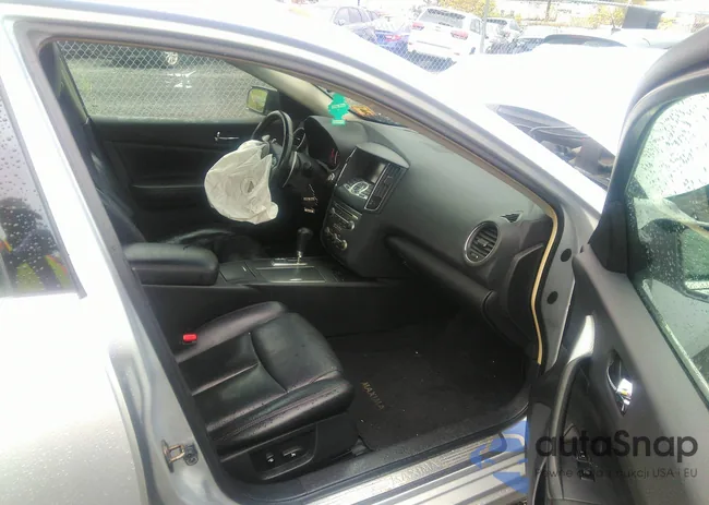 1N4AA5AP7AC812749: 37876334