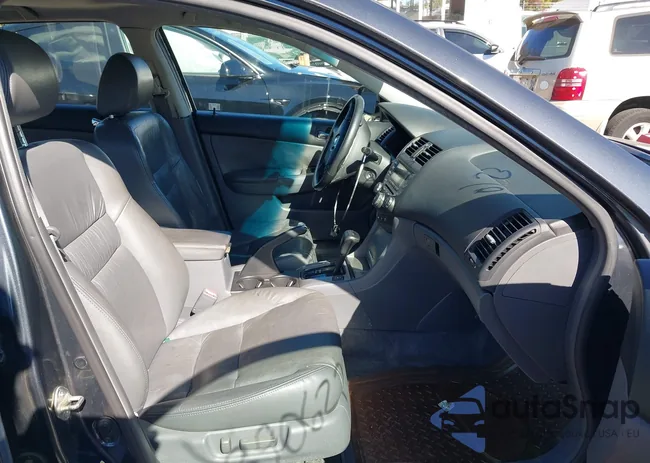 1HGCM665X4A009412: 37890627