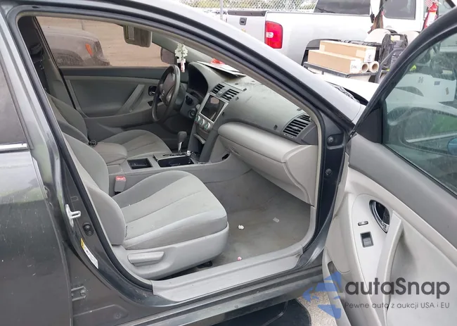 4T1BE46K47U581639: 37890802