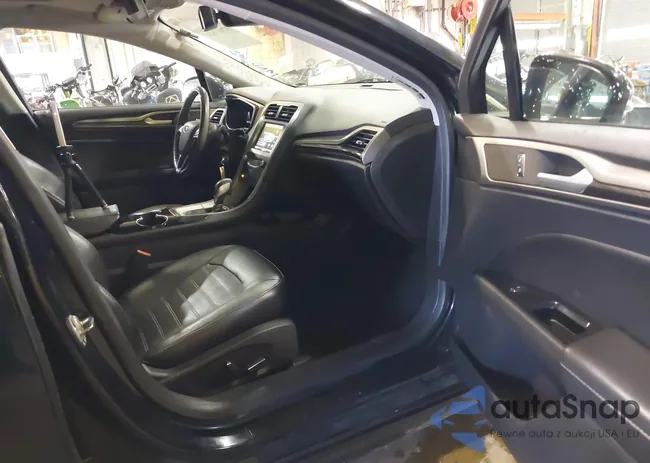 3FA6P0HD7ER374468: 37907660