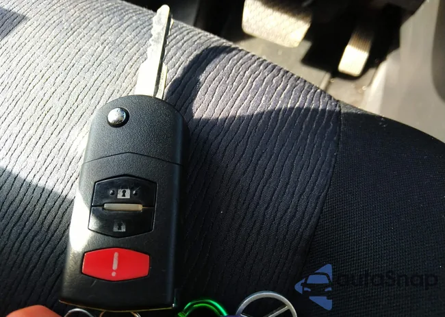 JM3TB28A480126834: 37906833