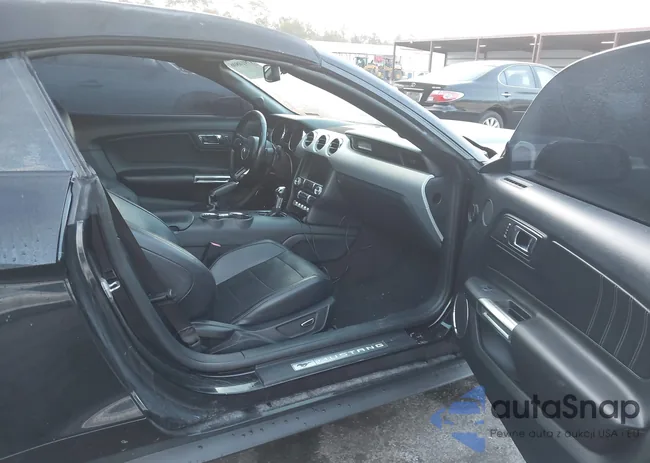 1FATP8UH8F5426656: 37910806