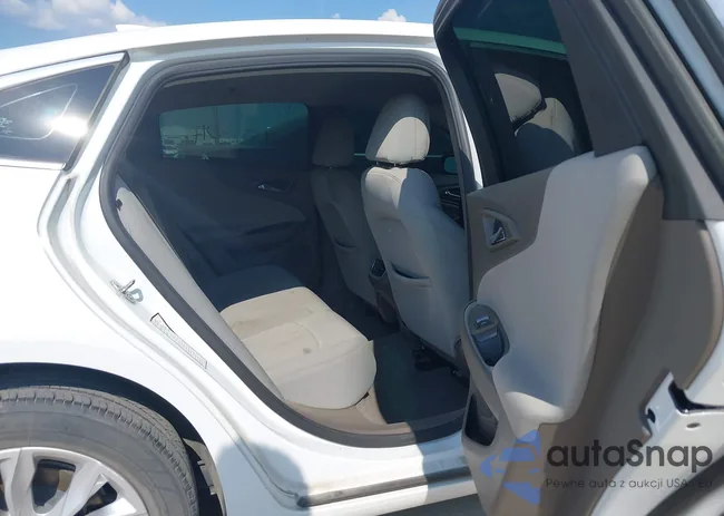 1G1ZD5ST4NF113334: 37911684