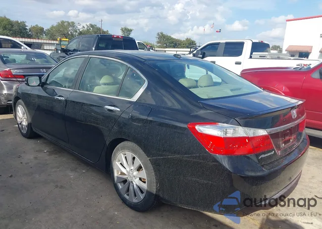 1HGCR2F80DA035439: 37912944