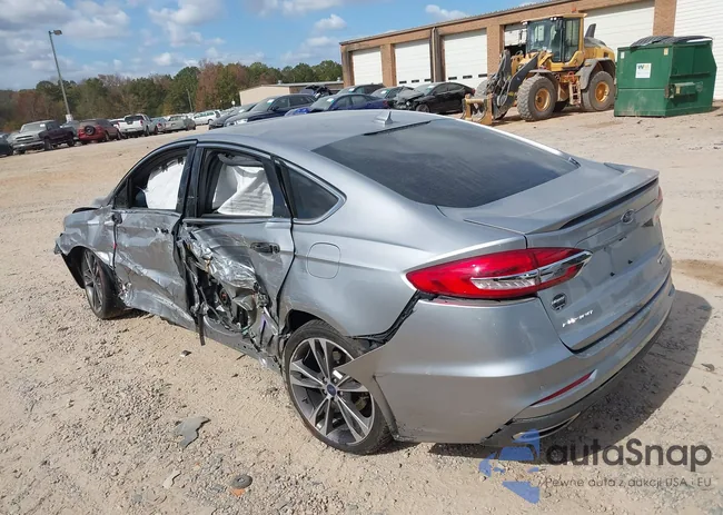 3FA6P0D95LR199443: 37917080