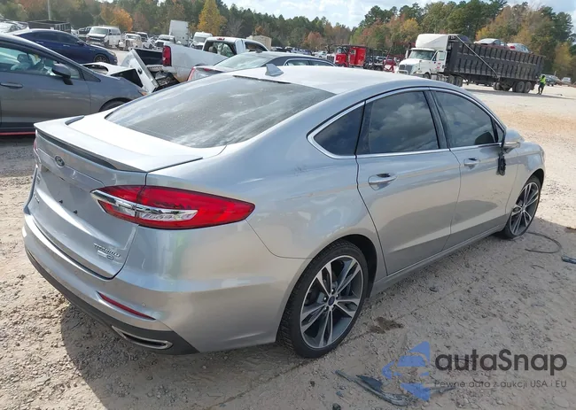 3FA6P0D95LR199443: 37917080