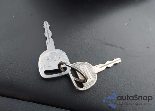 3GKEC16Z95G296491: 38921917