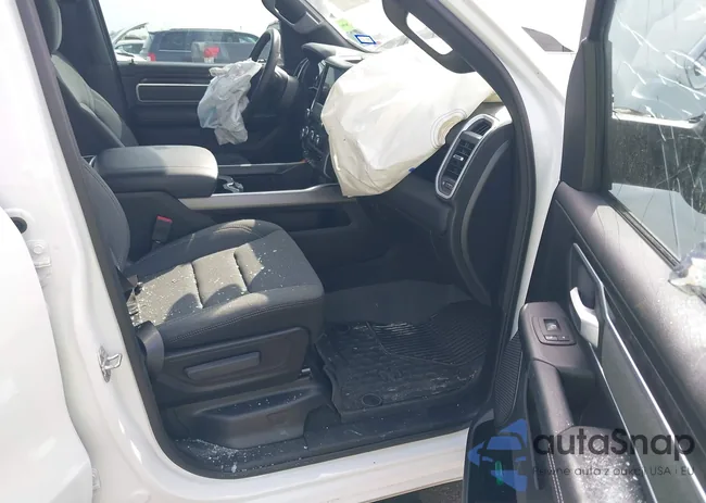 1C6RREFM8NN452543: 38926675