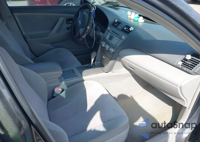 4T1BF3EK3BU679501: 38930447