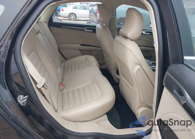 3FA6P0PU5GR354479: 38935823