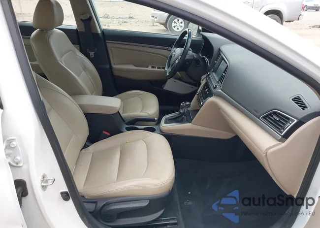 5NPD84LF0HH162985: 38937348