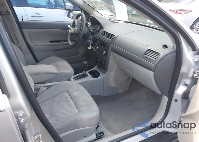 1G1AL52F957577868: 38937717