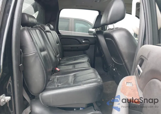 3GNEC12037G156935: 38939231