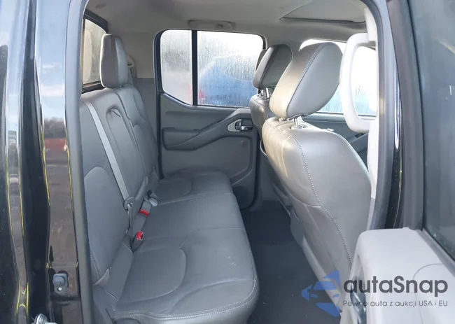 1N6AD0ER8KN755772: 38942270