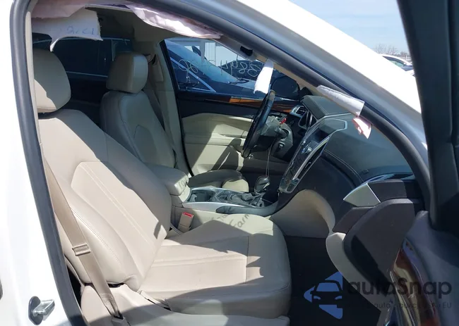 3GYFNBE32CS615988: 38943420