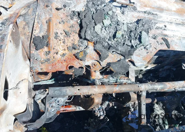 1FMCU0F7XJUB05723: 38946581