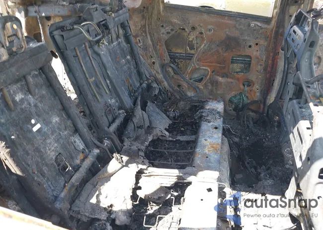 1FMCU0F7XJUB05723: 38946581