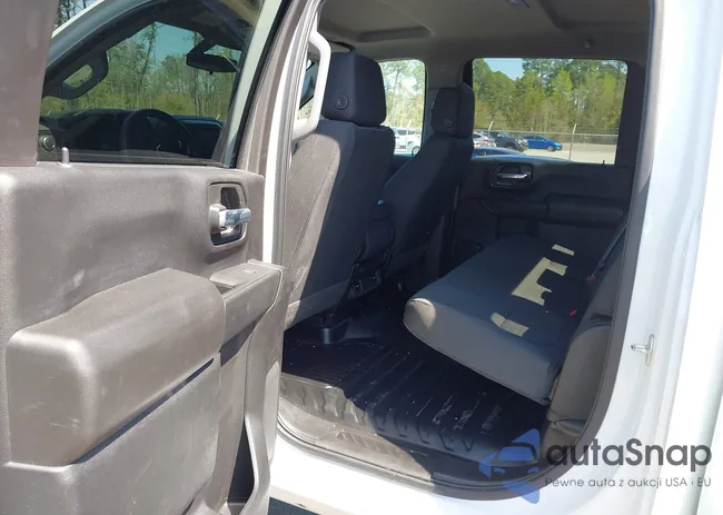 1GT49LEY2PF255585: 38946653