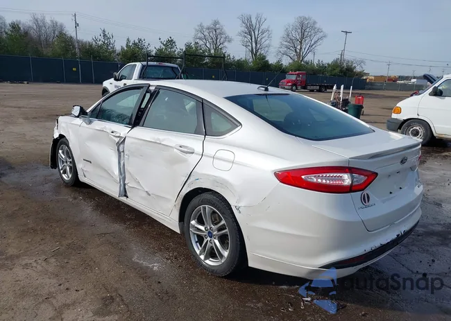 3FA6P0LU2FR305597: 38946831