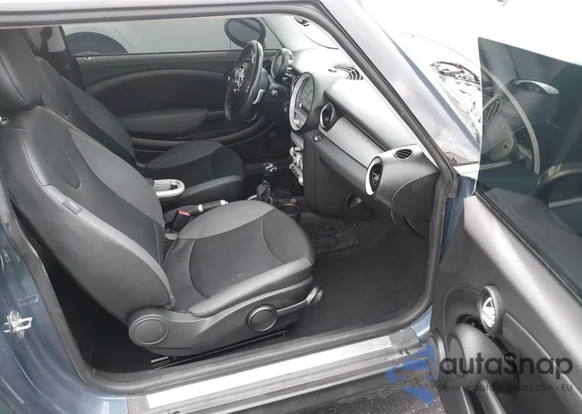 WMWMF33569TW75983: 38951163