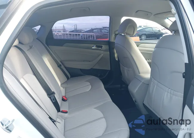 KMHE24L17HA058099: 38950520