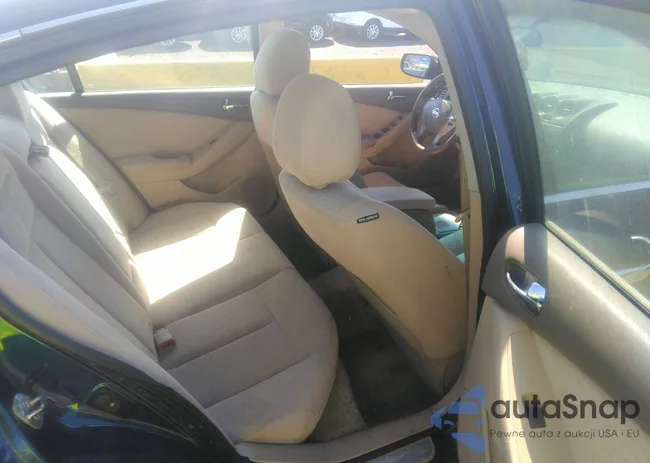 1N4AL2AP8CC253501: 38962219